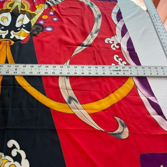 dp Silk Art To Wear Scarf - Picture 8 of 9